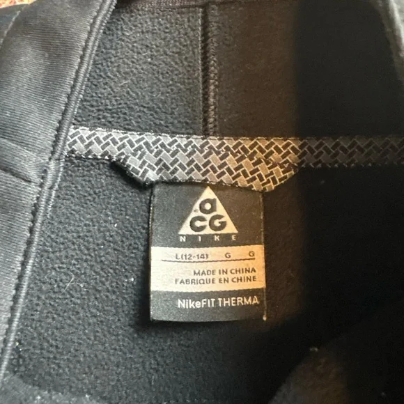 Nike ACG Black Zip-up Track Jacket Large - Picture 3 of 6